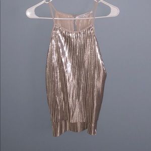 Women’s fashion top